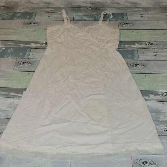 Vintage Philmaid Slip sz 36 Tall - Picture 1 of 4